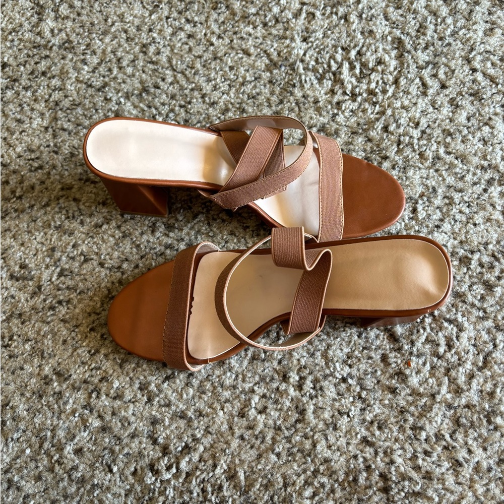 Neutral Brown Strap Block Heel Casual Comfortable Size 10
